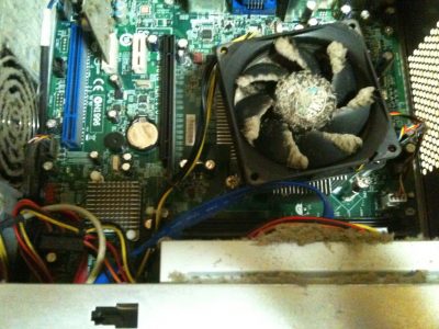 パソコンクリーニング掃除したら 起動しないパソコンの修理ができる横浜市対応のPC修理